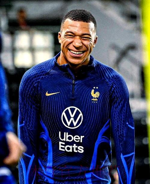 最新世界杯英格兰姆巴佩比赛解读全解析